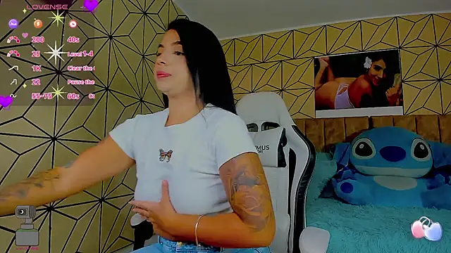 vane lopez  online show from February 26, 2026, 8:30 pm