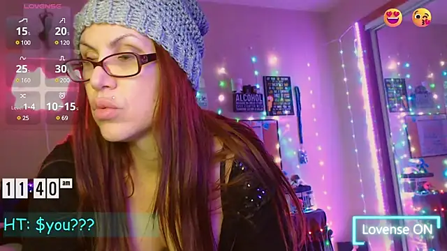 EmmaIsHere online show from December 4, 2024, 6:39 pm