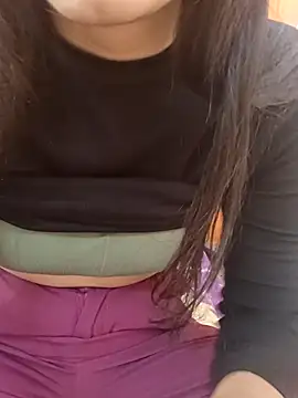 Snapshot of CuteSarikaLIVE chatting on February 5, 2026, 3:55 am CuteSarikaLIVE online show from February 5, 2026, 3:55 am