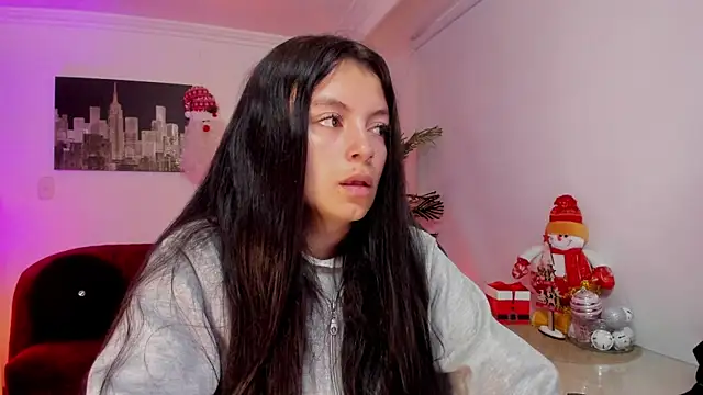 Meghan320 online show from December 29, 2024, 11:40 am