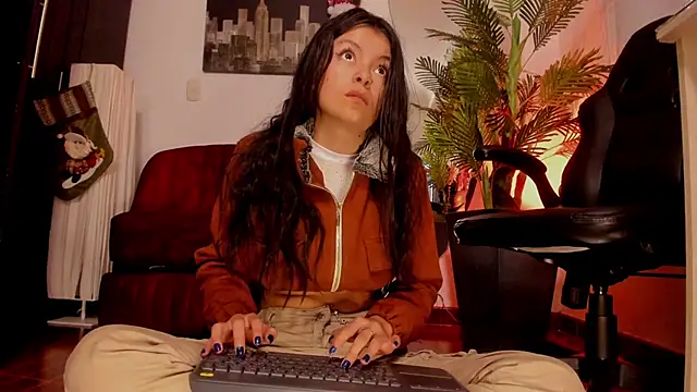 Meghan320 online show from January 6, 2025, 2:58 pm