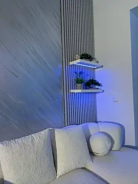 KirstieVegas online show from March 13, 2026, 6:58 pm