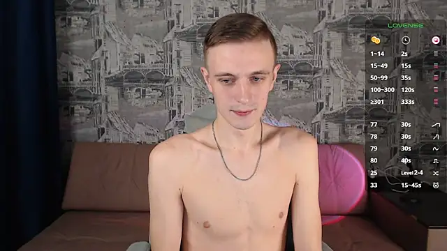 Snapshot of Oliver_Fresh chatting on December 28, 2024, 10:25 am Oliver Fresh online show from December 28, 2024, 10:25 am