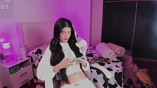 Ainhoads online show from November 5, 2025, 8:14 am