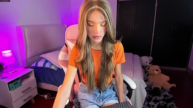 Ainhoads online show from April 3, 2026, 9:18 am