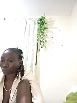 Ranny18l online show from February 12, 2025, 8:07 pm