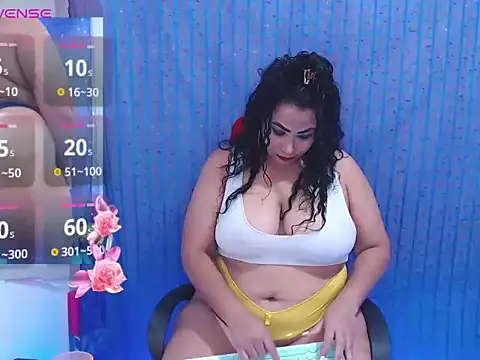 Snapshot of mature_beautifull chatting on May 16, 2026, 9:13 pm mature beautifull online show from May 16, 2026, 9:13 pm