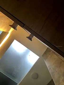 CeliWoods online show from October 26, 2025, 10:54 am