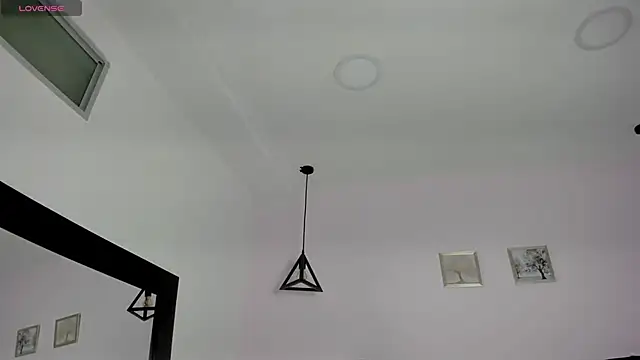 CeliWoods online show from November 23, 2025, 11:21 am