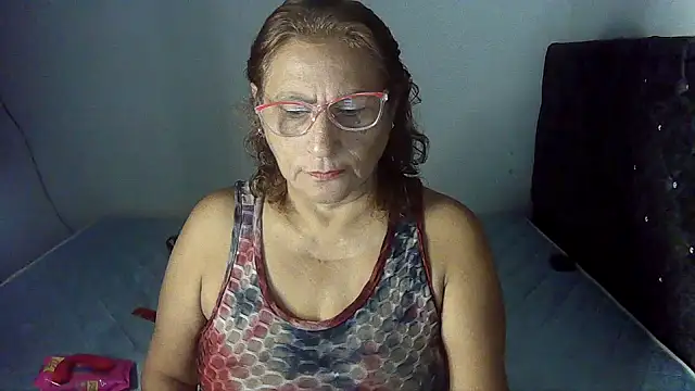 charrysexy1 online show from January 9, 2026, 11:46 am