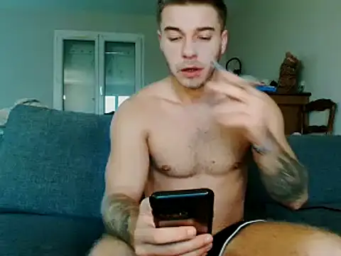 Elkafit28 online show from October 28, 2025, 7:56 am