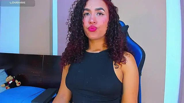 abbyblairs3 online show from November 26, 2025, 4:24 am