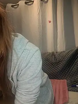 XLisaxx online show from September 18, 2025, 3:30 am