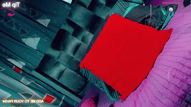 CharlotteBigCock online show from February 6, 2026, 1:58 pm