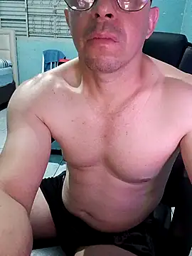 JUMEMTINHO online show from September 22, 2025, 3:52 am