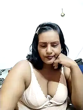 NWC4LYF online show from October 18, 2025, 6:16 am