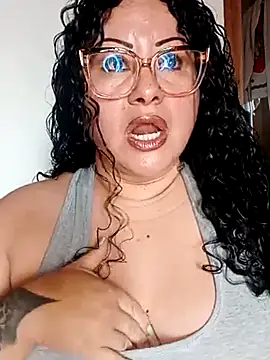 hazel milf online show from March 12, 2025, 2:12 pm