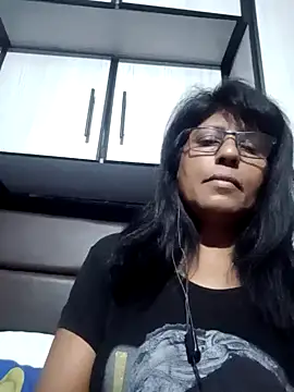 MsAttitude online show from December 10, 2024, 5:11 pm