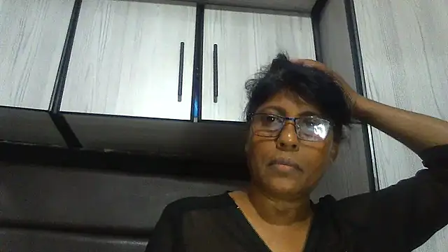 MsAttitude online show from February 4, 2025, 9:38 am