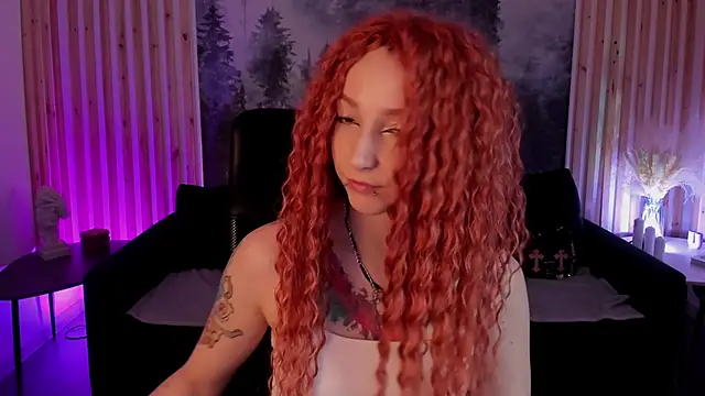 PrettyReckess online show from February 24, 2025, 10:04 am