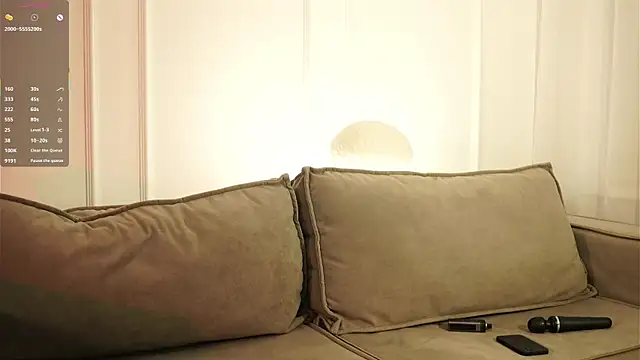 StasyGriffin online show from February 12, 2026, 12:00 pm