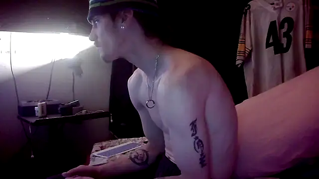 xxxTony999 online show from December 7, 2024, 8:38 pm