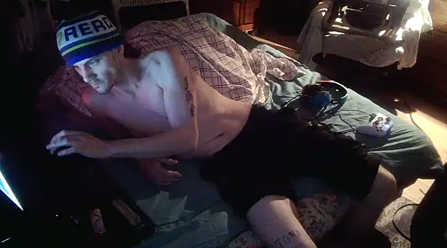 xxxTony999 online show from February 5, 2025, 1:15 am