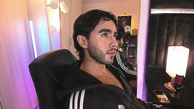 ItsMeEros online show from May 29, 2026, 11:36 pm
