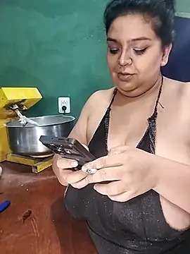 fantasyboobs online show from October 19, 2025, 7:42 am