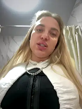 pinkstar  online show from October 9, 2025, 6:17 pm