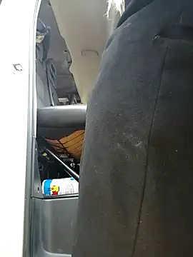 dolcehelena993 online show from December 2, 2025, 2:01 pm