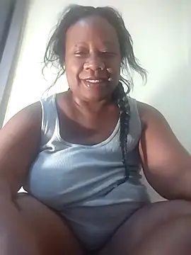 Snapshot of sluttyFetesa chatting on September 16, 2025, 4:24 am sluttyFetesa online show from September 16, 2025, 4:24 am