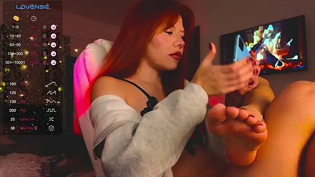 Juliette Sunshine online show from February 2, 2025, 9:45 pm