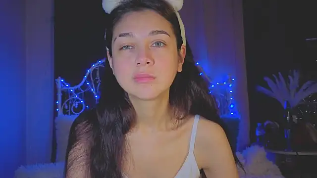 Funny Bunny online show from November 28, 2025, 2:14 am