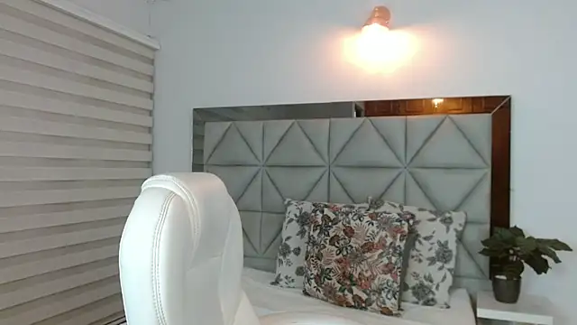 nana levy online show from March 4, 2025, 4:06 am