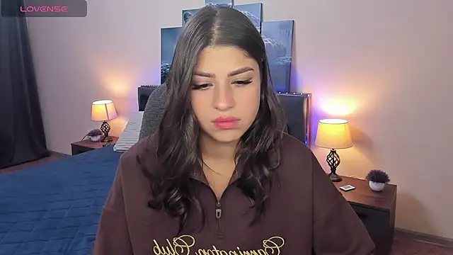 Snapshot of MaryMayson chatting on September 30, 2025, 6:02 pm MaryMayson online show from September 30, 2025, 6:02 pm