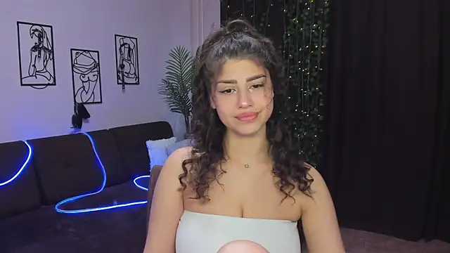 MaryMayson online show from April 19, 2026, 11:09 am