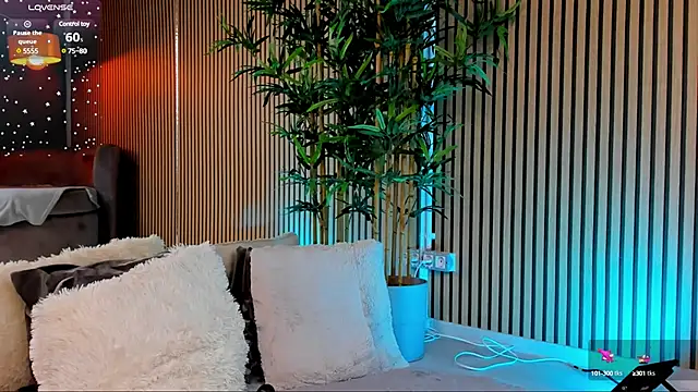 Snapshot of Avril_Cyrus chatting on January 29, 2025, 11:30 am Avril Cyrus online show from January 29, 2025, 11:30 am