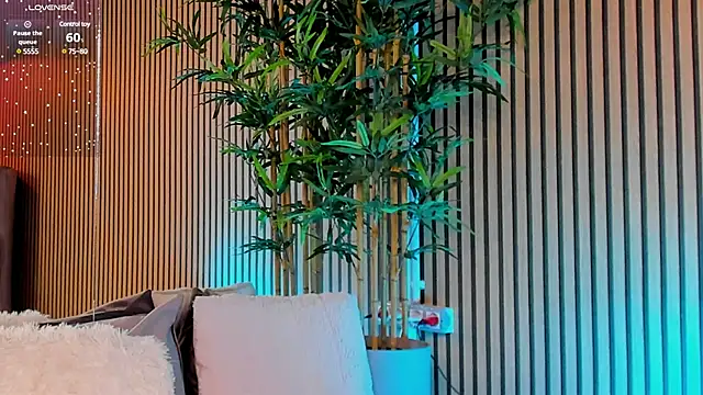 Snapshot of Avril_Cyrus chatting on February 10, 2025, 1:22 pm Avril Cyrus online show from February 10, 2025, 1:22 pm