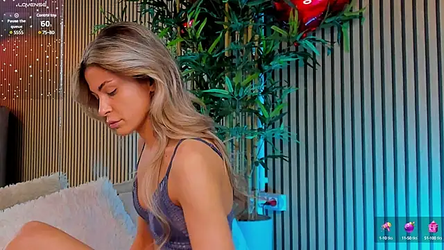 Snapshot of Avril_Cyrus chatting on February 18, 2025, 7:10 am Avril Cyrus online show from February 18, 2025, 7:10 am