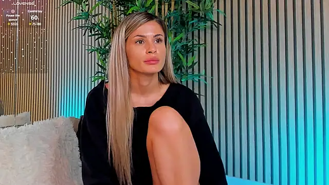 Snapshot of Avril_Cyrus chatting on March 11, 2025, 2:29 pm Avril Cyrus online show from March 11, 2025, 2:29 pm