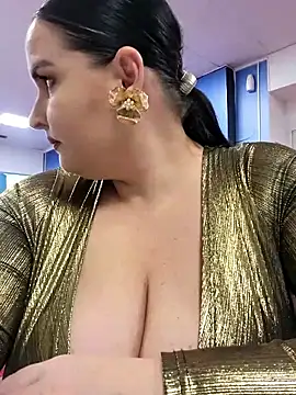 Snapshot of GeorgiaLerox chatting on October 13, 2025, 11:43 am GeorgiaLerox online show from October 13, 2025, 11:43 am