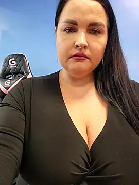 Snapshot of GeorgiaLerox chatting on November 3, 2025, 1:45 pm GeorgiaLerox online show from November 3, 2025, 1:45 pm