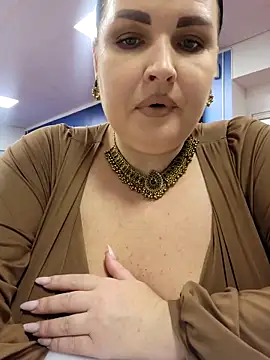 Snapshot of GeorgiaLerox chatting on December 1, 2025, 1:27 pm GeorgiaLerox online show from December 1, 2025, 1:27 pm