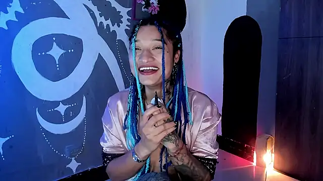 Eva Lee  online show from December 5, 2024, 7:16 am