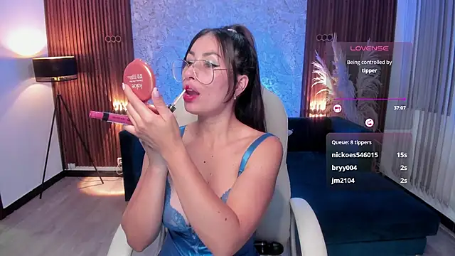 Snapshot of Bethany_Jones chatting on February 1, 2025, 7:15 am Bethany Jones online show from February 1, 2025, 7:15 am