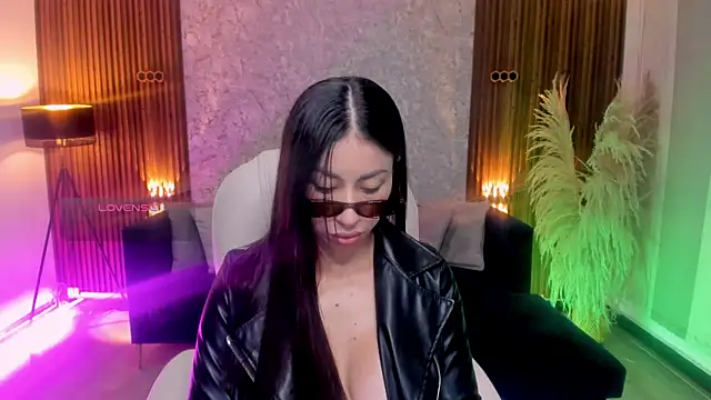 Snapshot of Bethany_Jones chatting on February 12, 2025, 3:29 am Bethany Jones online show from February 12, 2025, 3:29 am