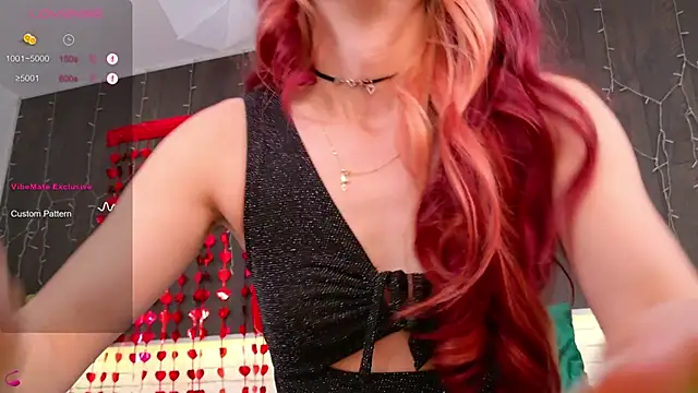 Snapshot of CindeFucknRella chatting on February 12, 2025, 11:29 am CindeFucknRella online show from February 12, 2025, 11:29 am