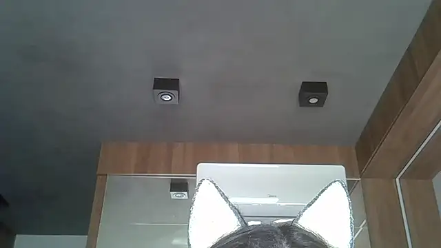 Skinny-Kitten online show from October 26, 2025, 5:52 pm