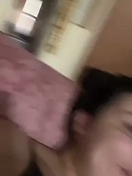 Abril Luv online show from February 22, 2025, 11:24 am